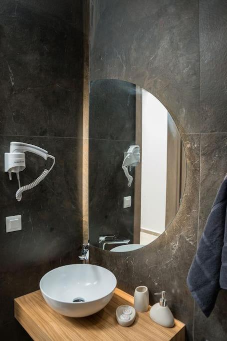 Minoas Suite The Sense Of Luxury Heraklion Exteriör bild